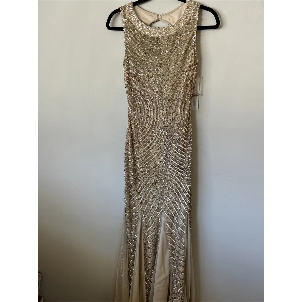 Aidan Mattox Womens Gold Sequined Gown with Godets Dress Size 4  Formal. NWT